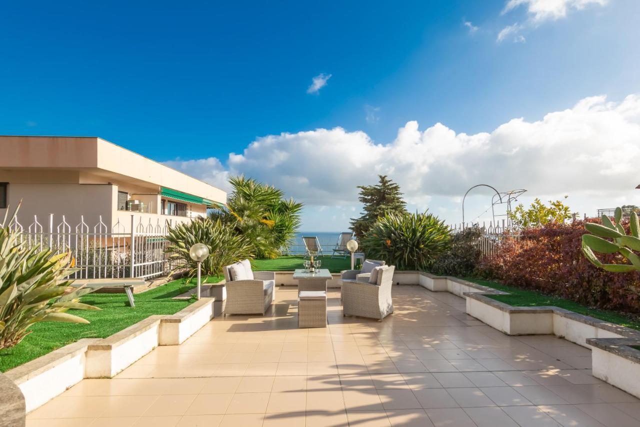 I Giardini Del Sole Con Piscina By Wonderful Italy Apartment ซานเรโม ภายนอก รูปภาพ